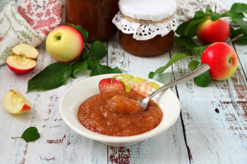 Как приготовить нежное яблочное пюре на зиму: поиск по ингредиентам, советы, отзывы, пошаговые фото, подсчет калорий, изменение порций, похожие рецепты
