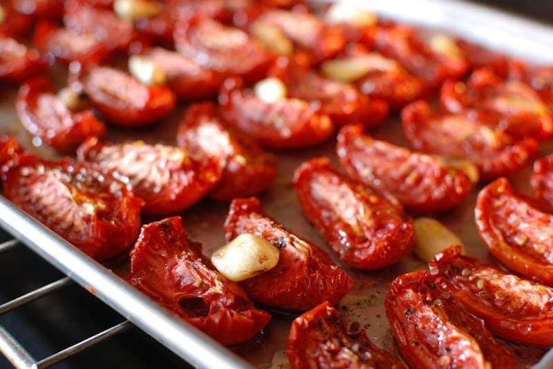 Вяленые помидоры в домашних условиях: 17 пошаговых рецептов на зиму с фото