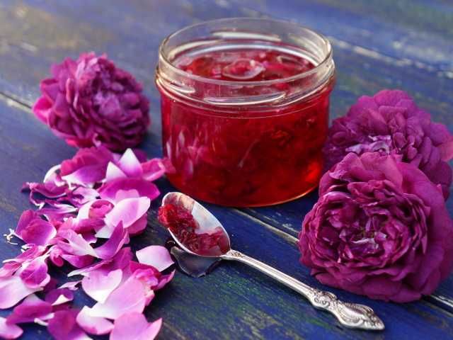 Варенье из роз -  рецепты вкусного варенья из лепестков роз
