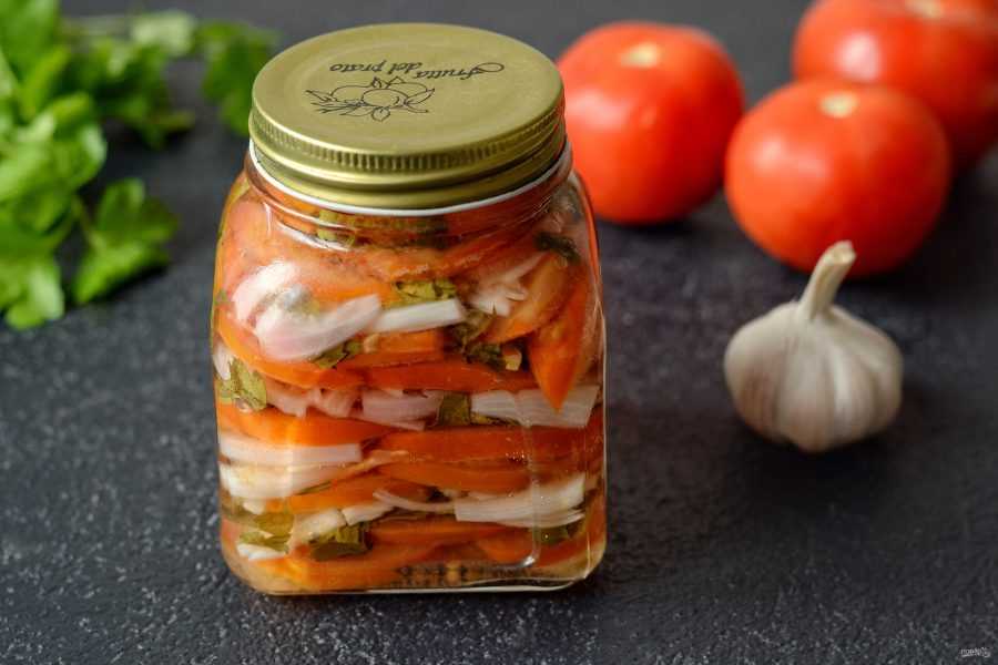 Салат из капусты, перца и помидоров на зиму - 5 пошаговых рецептов с фото