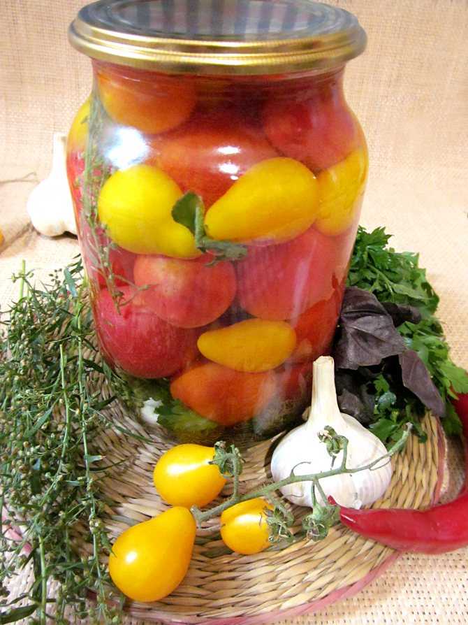 Заготовки из желтых помидоров на зиму: соус, лечо, салат