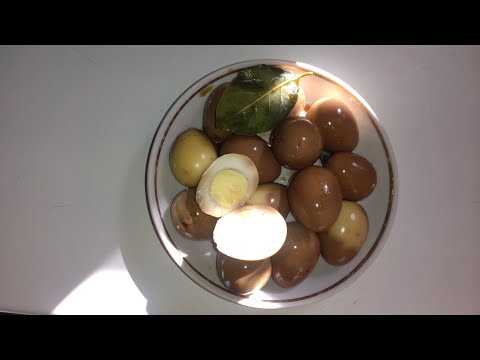 Маринованные яйца в банке - 6 рецептов