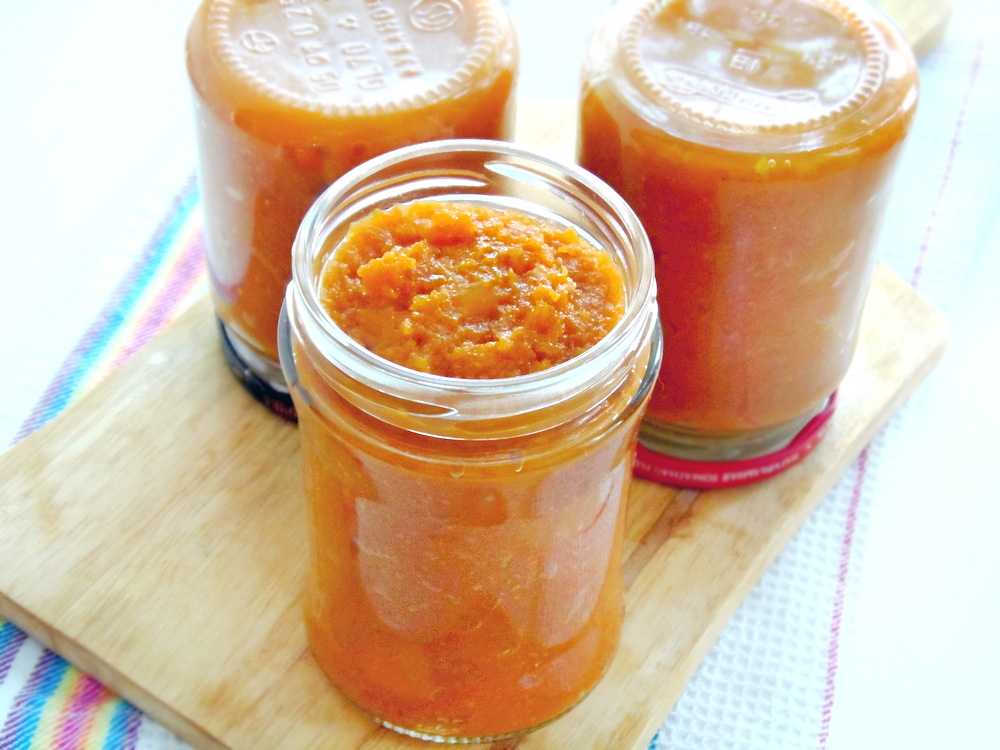 Кабачковая икра с томатной пастой: лучшие рецепты на зиму в домашних условиях