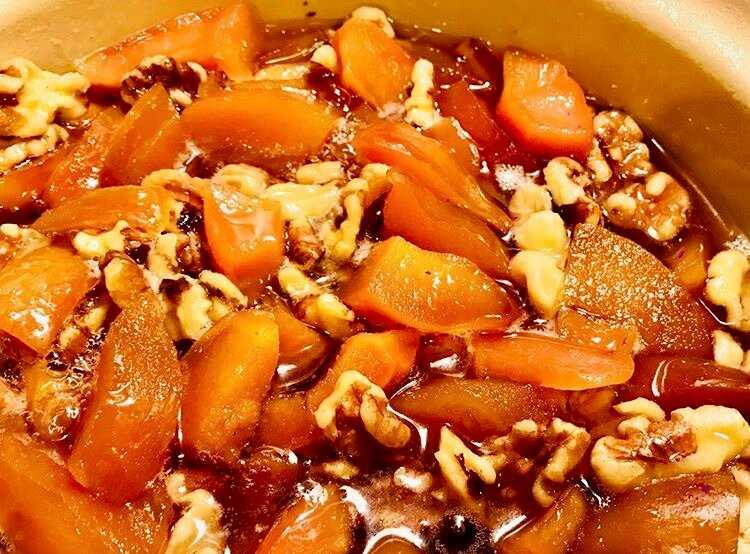 Варенье из айвы с грецкими орехами: рецепты домашних заготовок