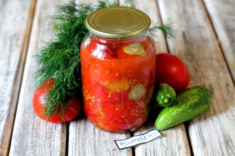 Огурцы в томатном соусе на зиму: 4 рецепта приготовления
