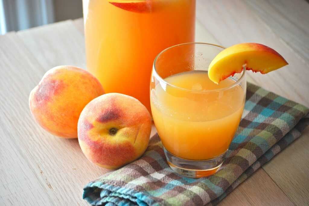 Яблочный сок на зиму через соковыжималку – 5 рецептов - рецепт с фото пошагово