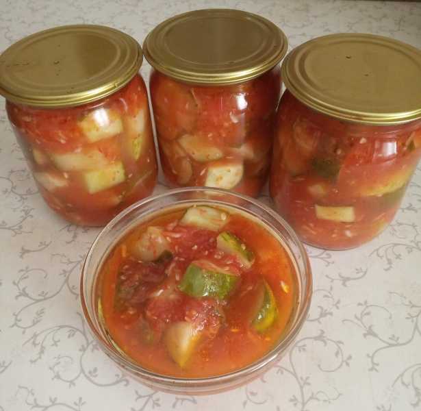 Огурцы в томатном соусе на зиму: обалденные рецепты